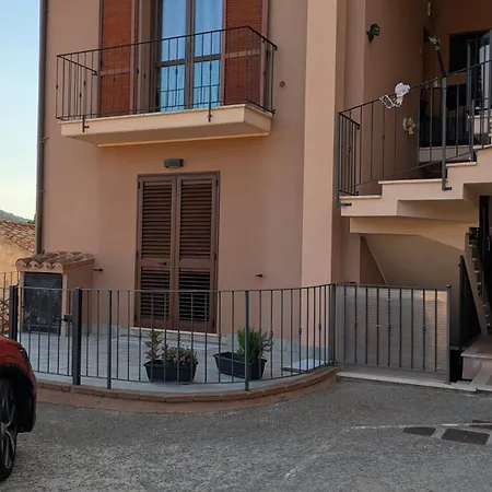 Casa Diego Domus De Maria